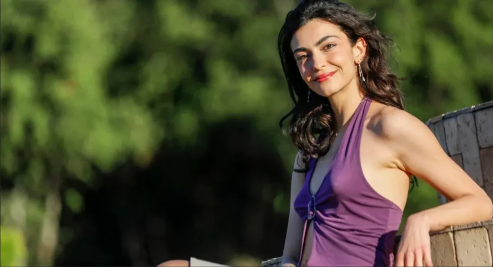 ELVİN KÖSE.. ÇOCUKLUK HAYALİNİ ANTALYA ALTIN PORTAKAL’DA GERÇEKLEŞTİRDİ