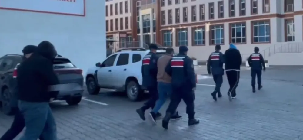 ANTALYA DAHİL 9 İLDE 12 AYRI SUÇ ÖRGÜTÜNE OPERASYON.. 106 ŞÜPHELİ YAKALANDI