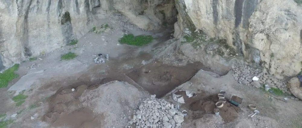 AKDENİZ ÜNİVERSİTESİ’NDEN BİLİM DÜNYASINA IŞIK.. NEOLİTİK DÖNEMİN BATIDAKİ YAYILIM SÜRECİ AYDINLATILDI