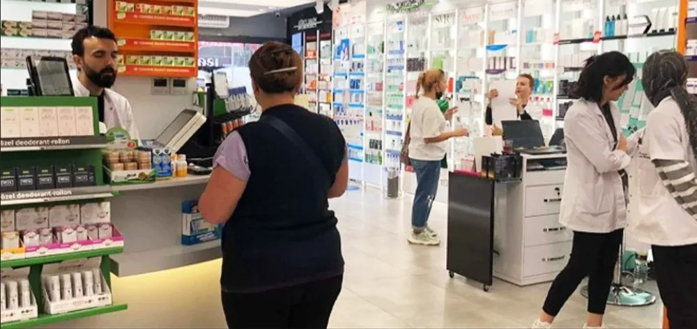 TÜRK ECZACILAR BİRLİĞİ’NDEN ‘ZAYIFLAMA KAHVESİ’ UYARISI.. ‘ALDATIYORLAR’