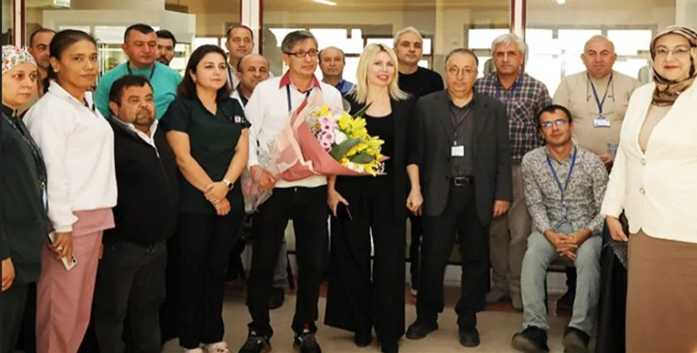 AKDENİZ ÜNİVERSİTESİ REKTÖRÜ ÖZKAN ENGELLİ ÇALIŞANLARLA BİR ARAYA GELDİ