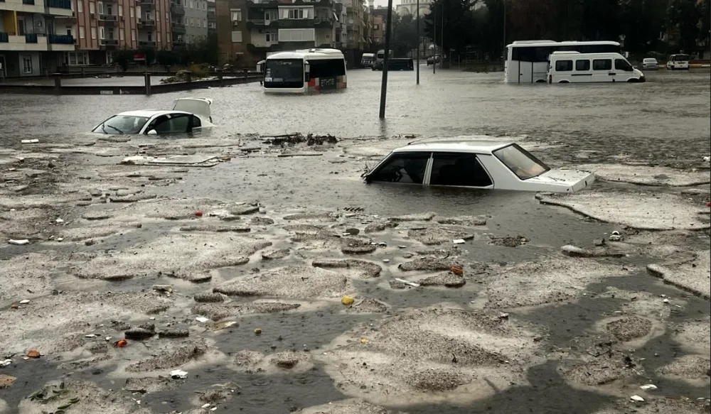 ‘SAĞANAK YAĞIŞLAR CAN VE MAL KAYBINA NEDEN OLUYORSA SUÇLU BELEDİİYELERDİR’