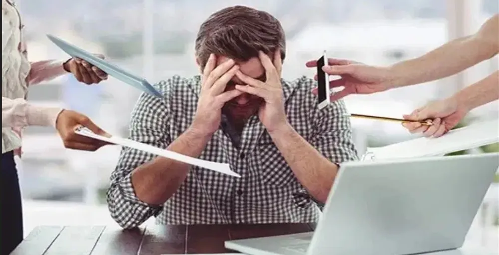 ŞİRKETLERE KRİTİK UYARI.. ‘ÇALIŞANLARIN RUH SAĞLIĞI ALARM VERİYOR’