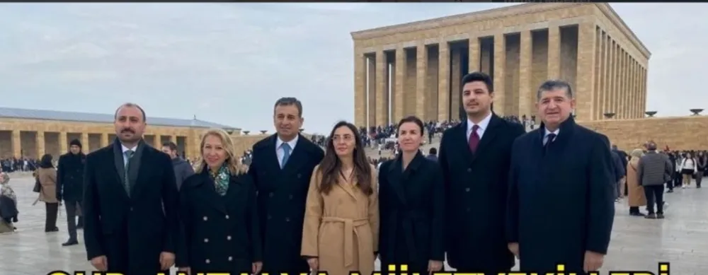 CHP PM ANITKABİR’DE.. CAVİT ARI ÖNDER KURNAZ VE ALİYE COŞAR DA KATILDI