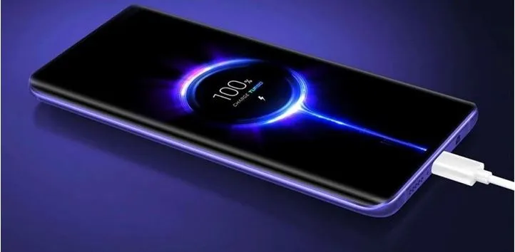 HIZLI VE YÜZDE 100 ŞARJ ETMEKLE TELEFONUNUZU ÖLDÜRÜYOR OLABİLİRSİNİZ
