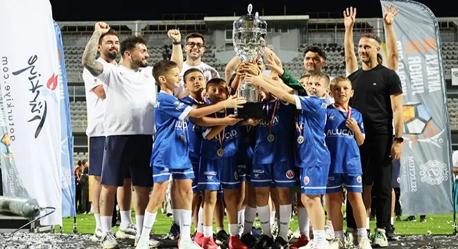 DÜNYA FUTBOLUNUN YILDIZ ADAYLARI ANTALYA’DA BULUŞTU