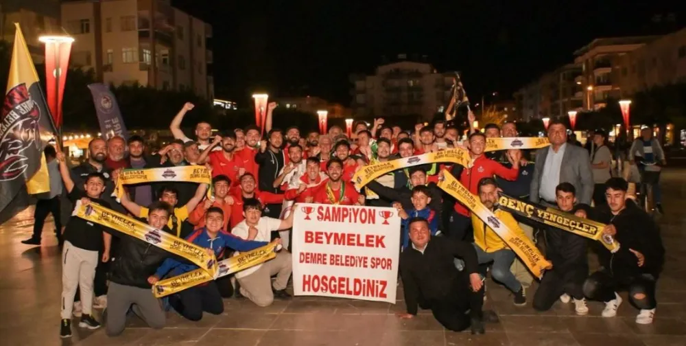 BEYMELEK ŞAMPİYONLUĞU KUTLUYOR