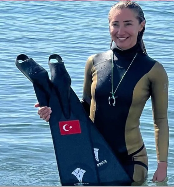 ŞAHİKA ERCÜMEN’DEN DOMINIKA’DA 3 ALTIN 2 GÜMÜŞ MADALYA