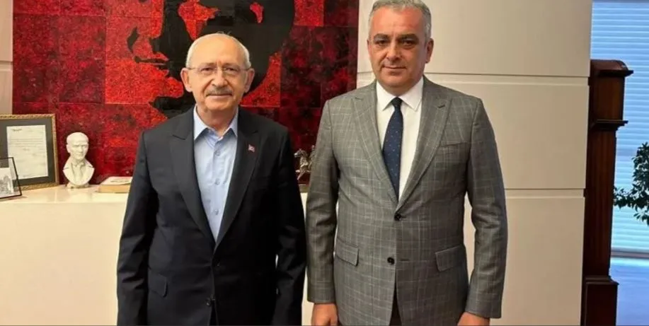 ANTALYA’DA SEMİH ESEN’DEN ‘CHP’Lİ TROLLER’E DİKKAT ÇEKEN KILIÇDAROĞLU ÇIKIŞI