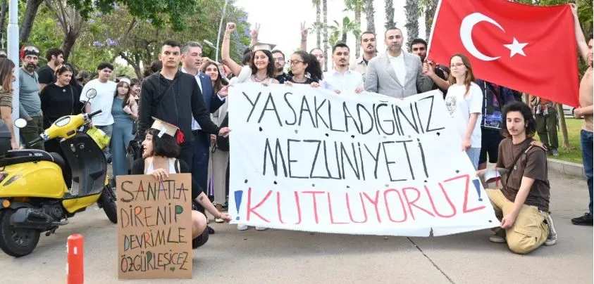 AKDENİZ ÜNİVERSİTESİ