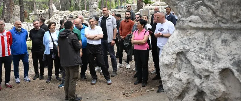 ANTALYA’NIN TARİHİ YÜRÜYÜŞ ROTALARI YENİLENİYOR