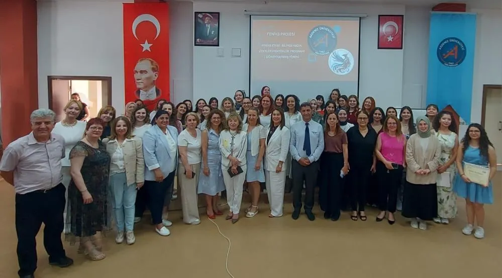 AKDENİZ ÜNİVERSİTESİ’NDE KADIN ÖĞRENCİLERE BİLİMDE LİDERLİK DESTEĞİ