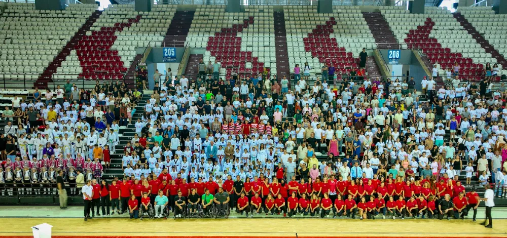 ANTALYA GSB YAZ SPOR OKULLARI AÇILDI.. 19 İLÇEDE 40 BRANŞTA