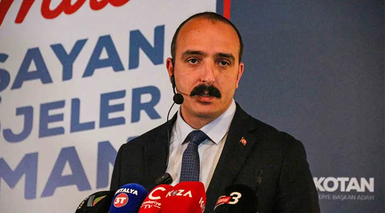 KONYAALTI’NDA KOTAN’DAN KONSERE PARA VAR..  EMEKLİYE ‘PARA YOK’