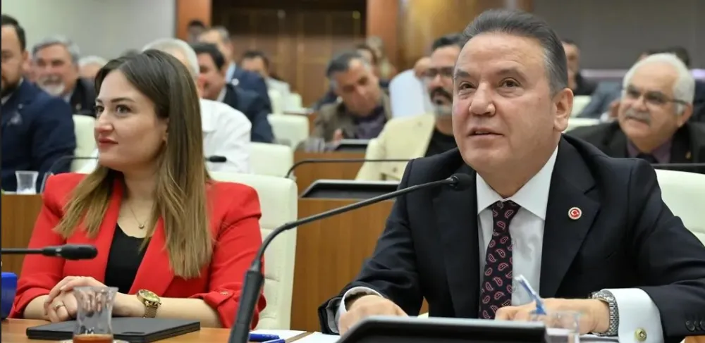 MUHİTTİN BÖCEK YERİNE ‘BÜŞRA ÖZDEMİR’İN VEKALET ETMESİNİ İSTİYORMUŞ