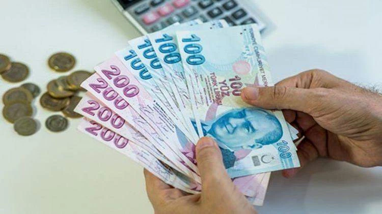 DEVLETTEN ANNELERE 9 BİN 900 TL