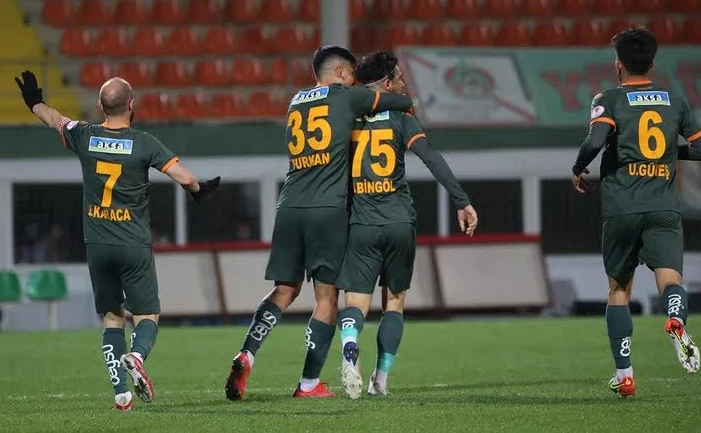 GAZİANTEP’İ SAF DIŞI BIRAKAN ALANYASPOR YARI FİNALDE
