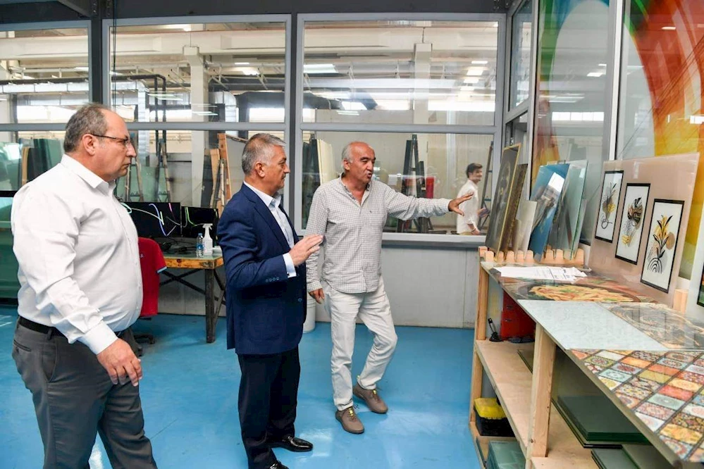 ‘KATMA DEĞERLİ ÜRÜNLERLE ANTALYA’YA KATKI SUNMAYA DEVAM’