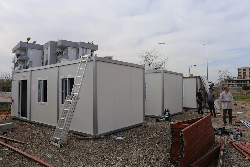 KEPEZ’DEN DEPREM BÖLGESİNE GÜNEŞ ENERJİLİ KONTEYNER OKUL