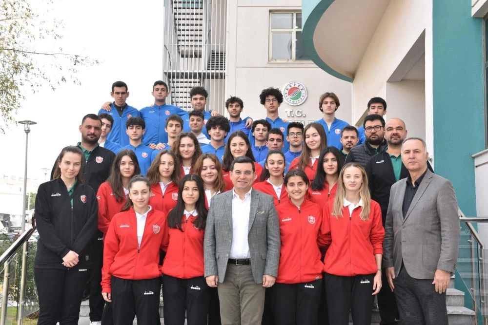 TÜTÜNCÜ BASKETBOLCULARI AĞIRLADI