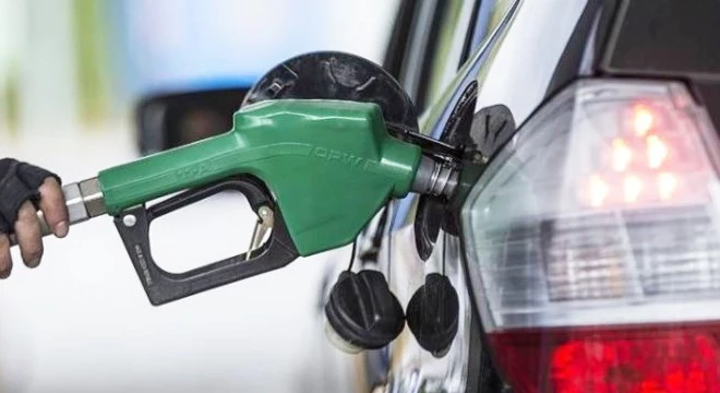 MOTORİNE 81 KURUŞ ZAM